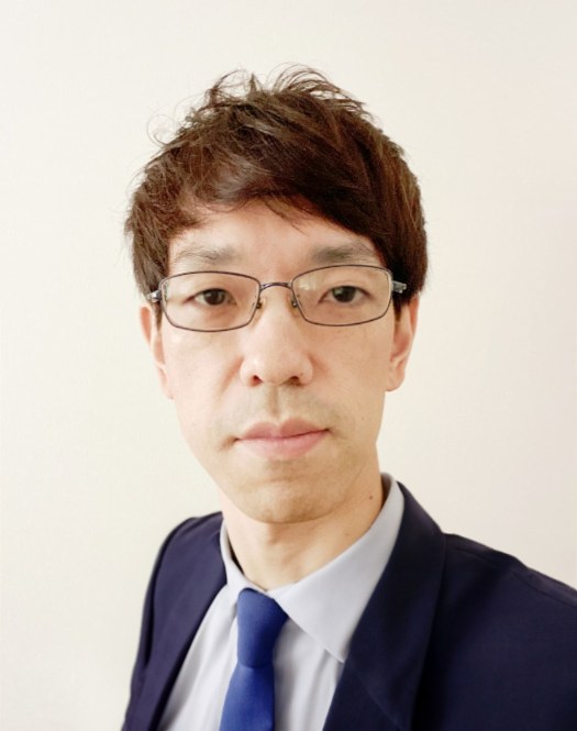 テックナビ代表 花木英雄の顔写真